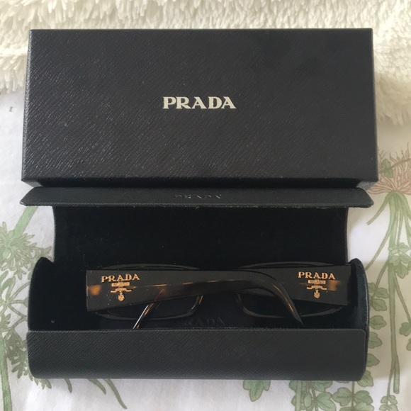 Accessories - Original Prada glasses